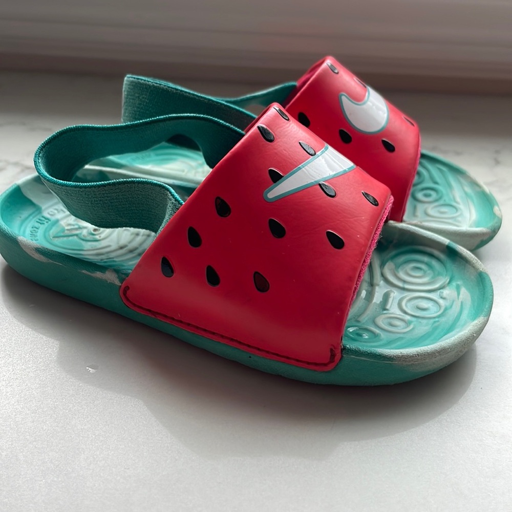 Nike watermelon sandals size 8 toddler